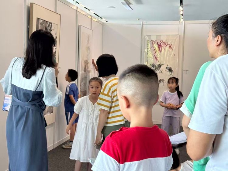 水墨新章   共融湾区   -    广东省青年美术家协会新水墨艺委会成立作品展