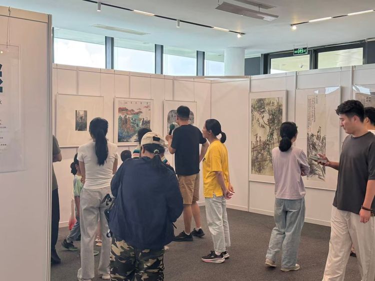 水墨新章   共融湾区   -    广东省青年美术家协会新水墨艺委会成立作品展