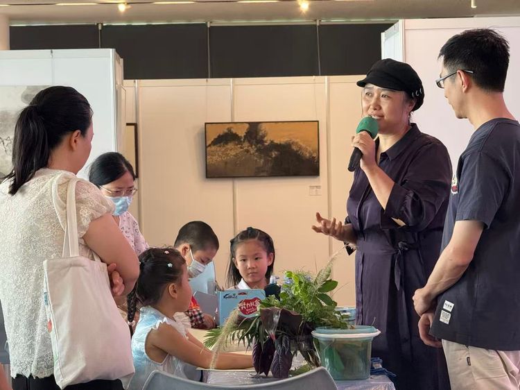 水墨新章   共融湾区   -    广东省青年美术家协会新水墨艺委会成立作品展