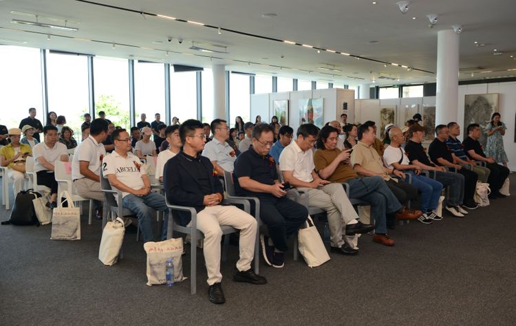 水墨新章   共融湾区   -    广东省青年美术家协会新水墨艺委会成立作品展